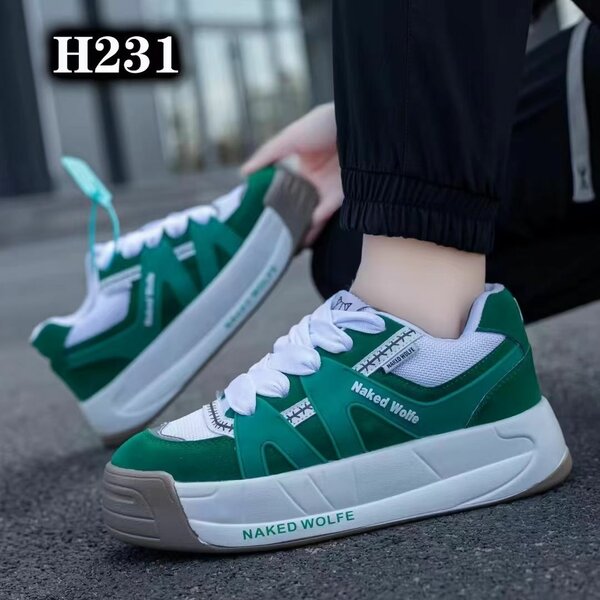 Baskets Naked Wolfe H231