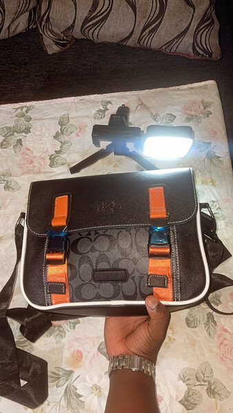 Sacoche élégante en cuir