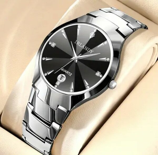 Montre élégante en acier