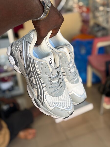 Chaussures Asics Original