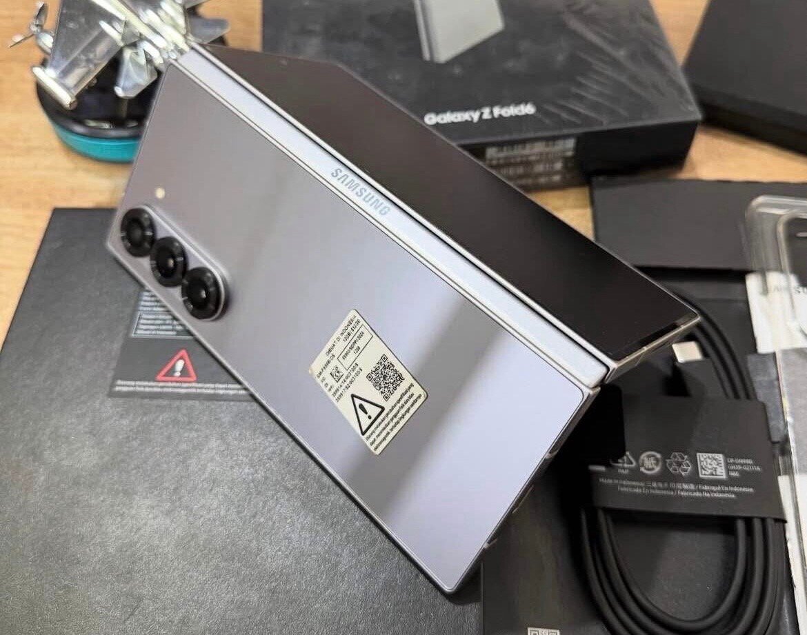 Samsung Galaxy Z Fold5