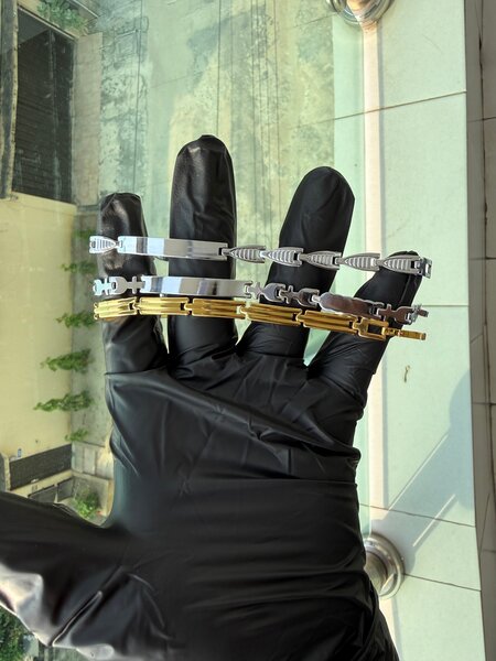 Bracelets en acier inoxydable