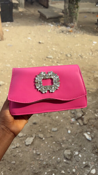 Sac soirée rose strass