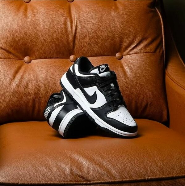 Nike Dunk Low noir et blanc