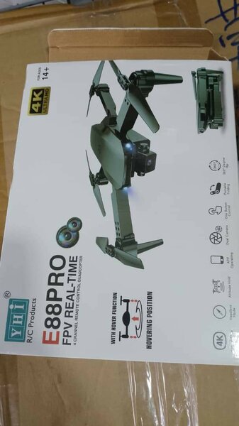Drone pliable E88 PRO