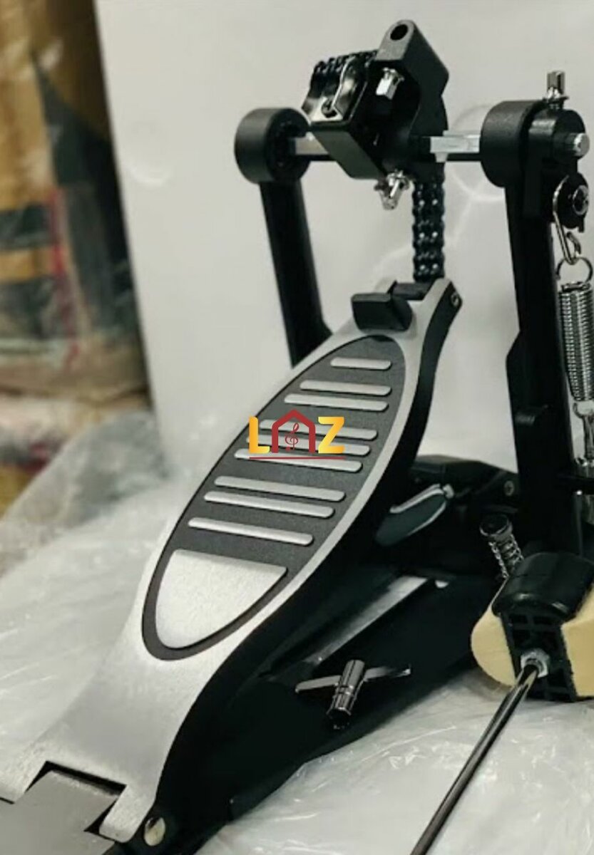 PÉDALE DE GROSSE CAISSE