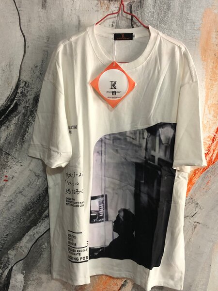 T-shirt imprimé tendance unisexe