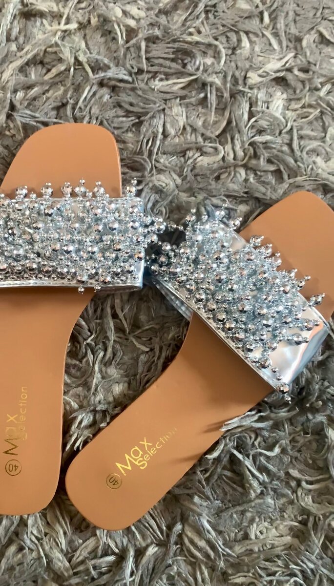 Mules scintillantes élégantes