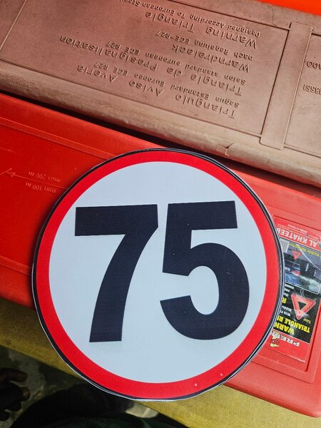 Autocollant limitation vitesse