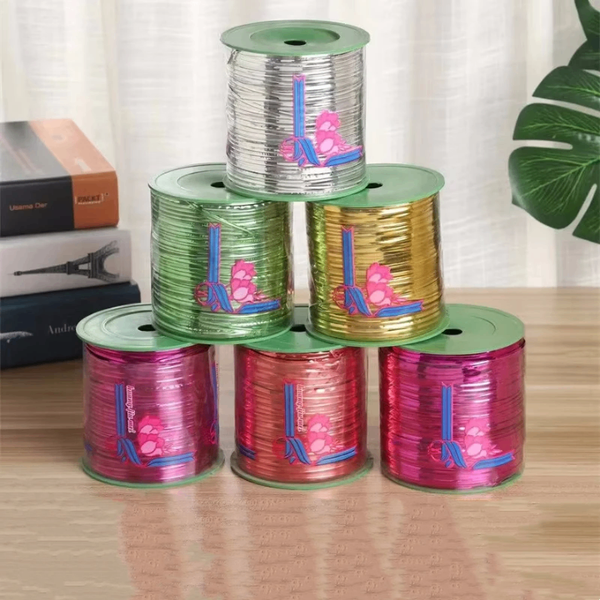 Liens torsadés multicolores