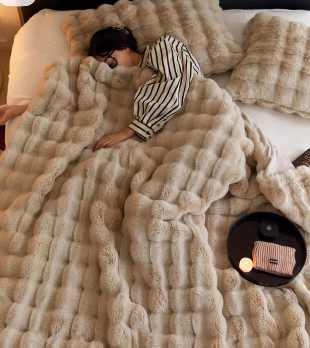 Plaid en fausse fourrure luxe