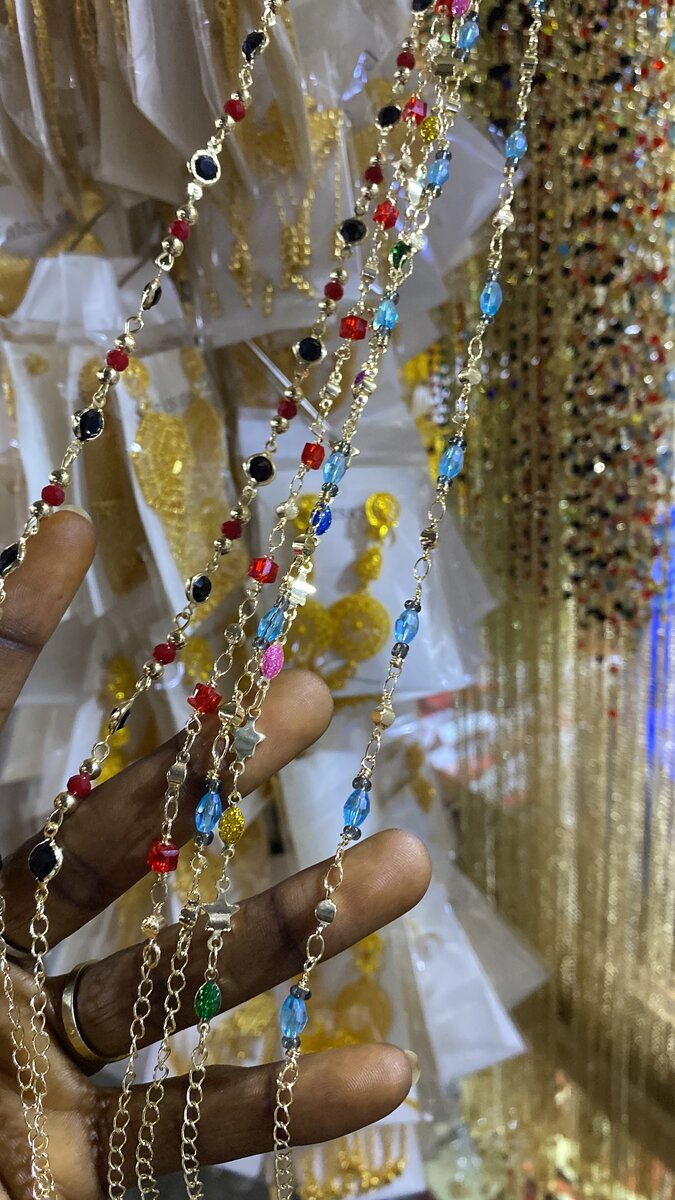 Collier élégant multicolore