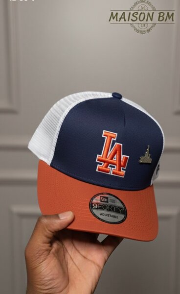 Casquette sportive ajustable