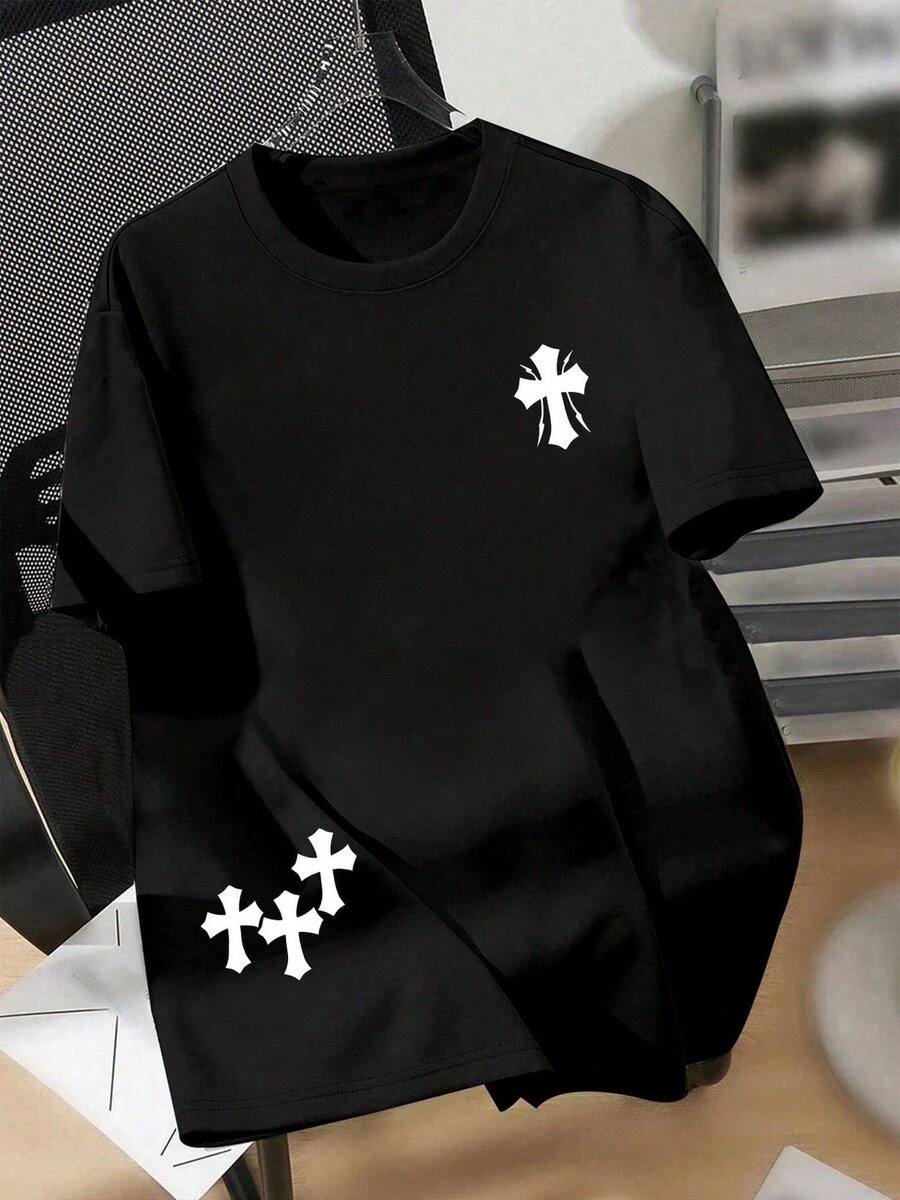 T-shirt avec motif croix