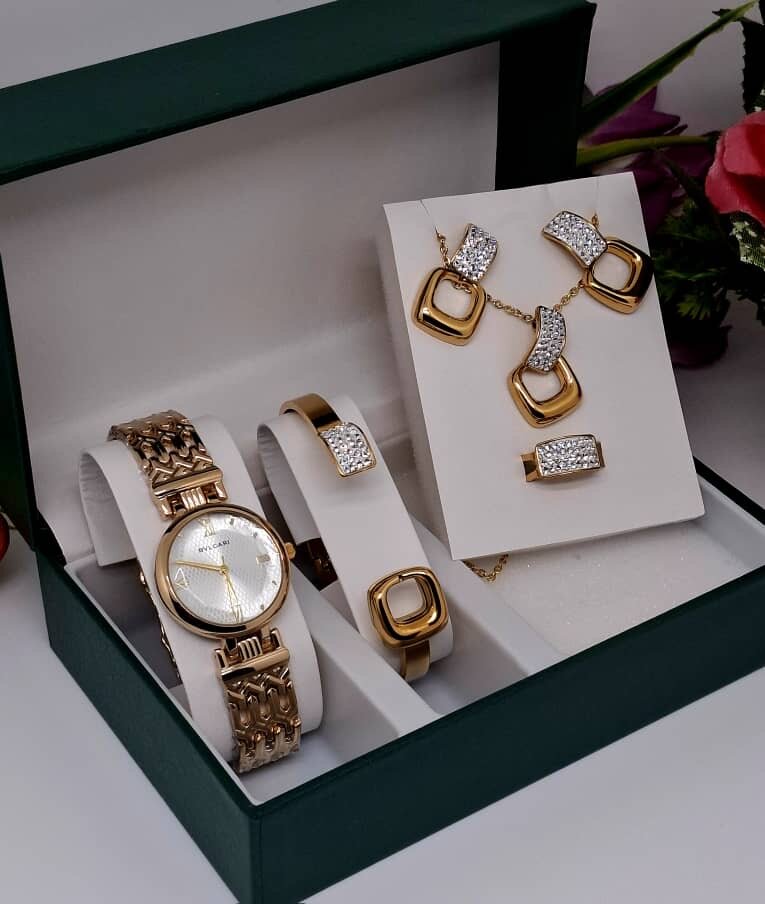 Ensemble Montre et Bijoux Femme