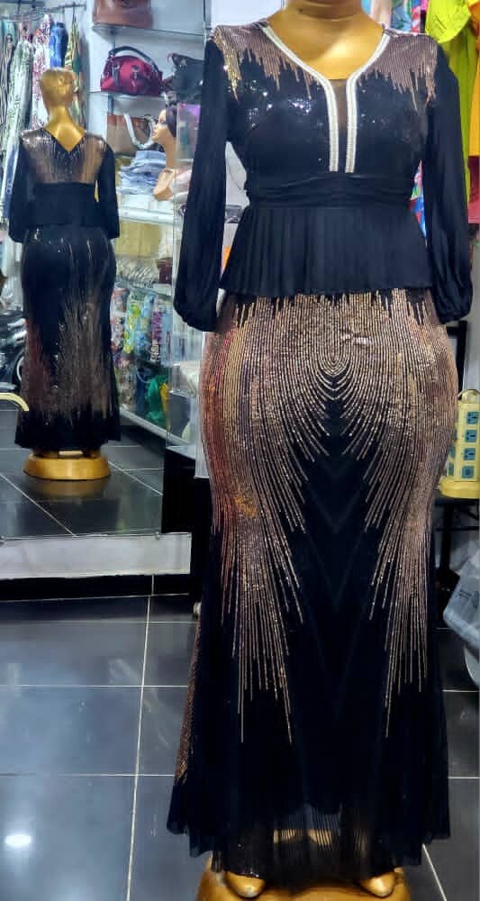 Robe longue élégante pailletée