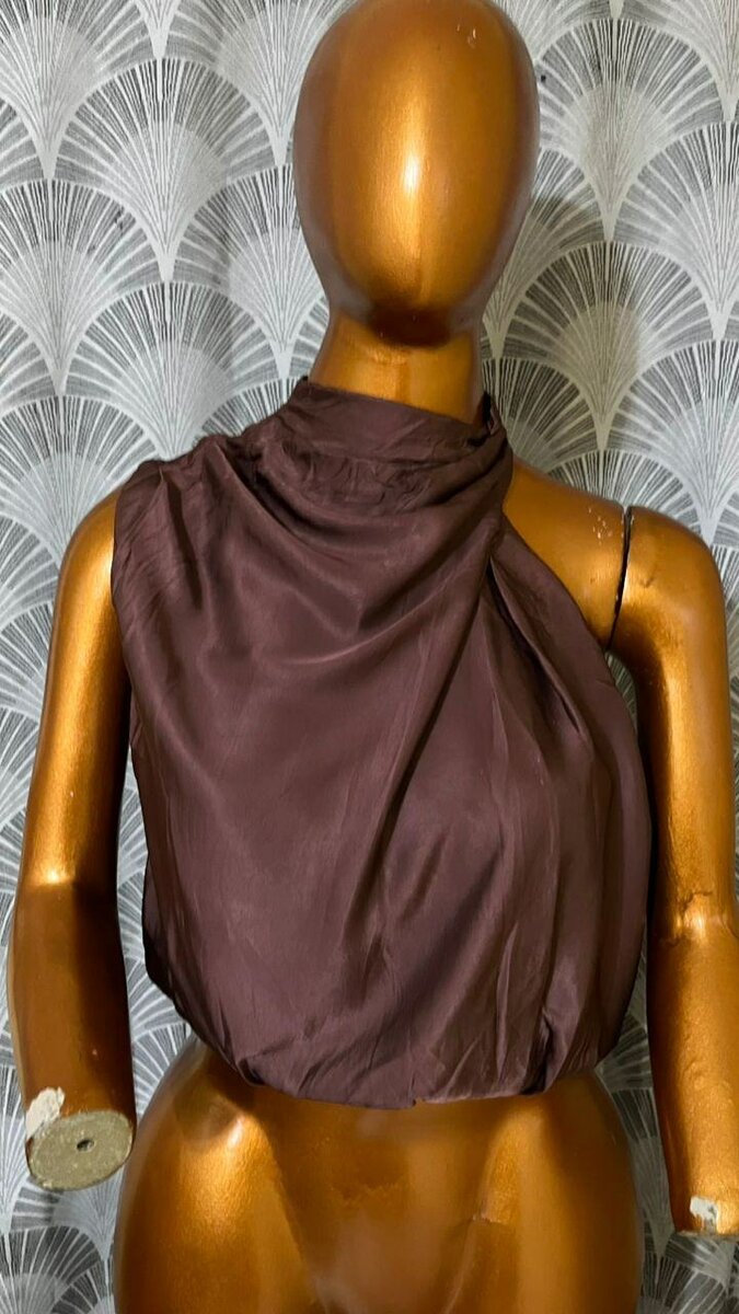 Top drapé élégant pour femmes