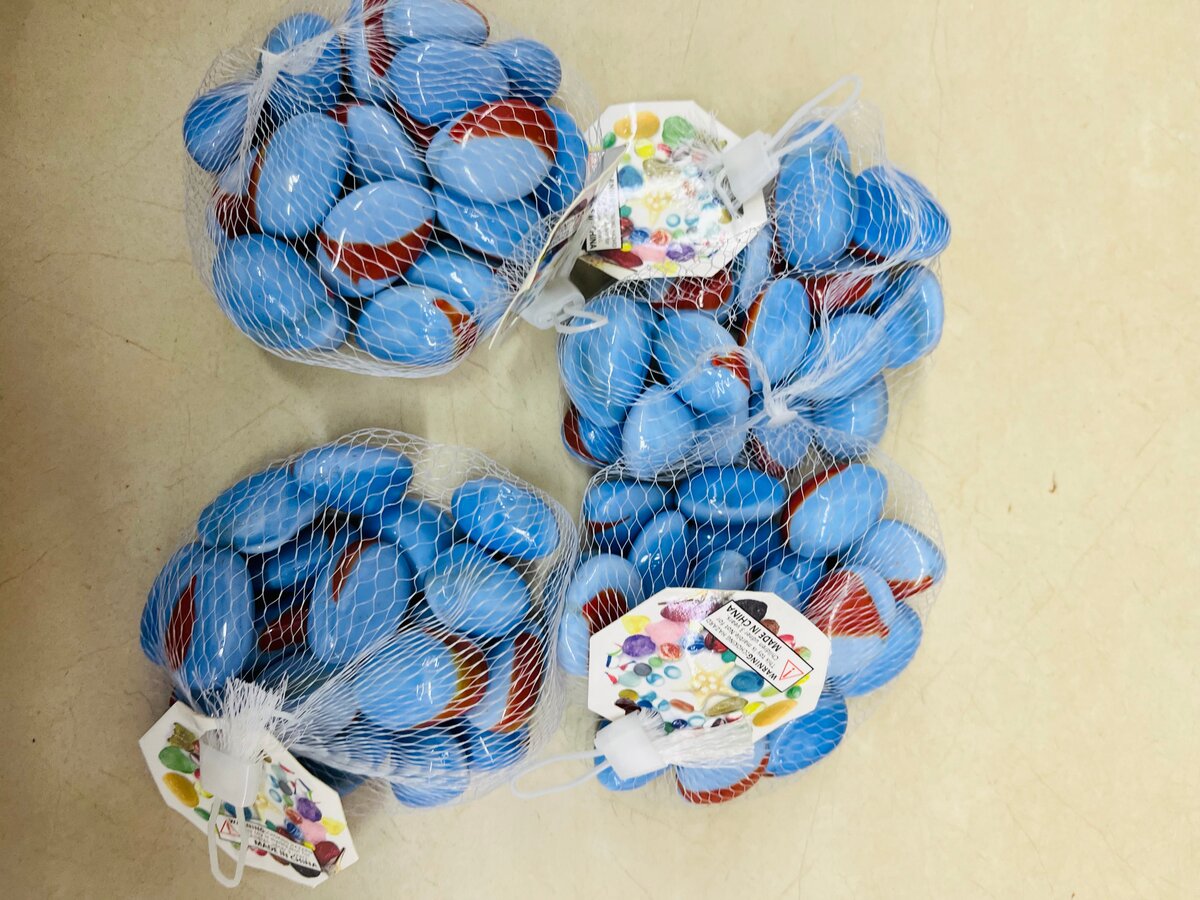 Galets décoratifs colorés