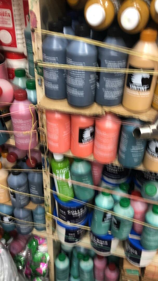 Pelle en fer robuste