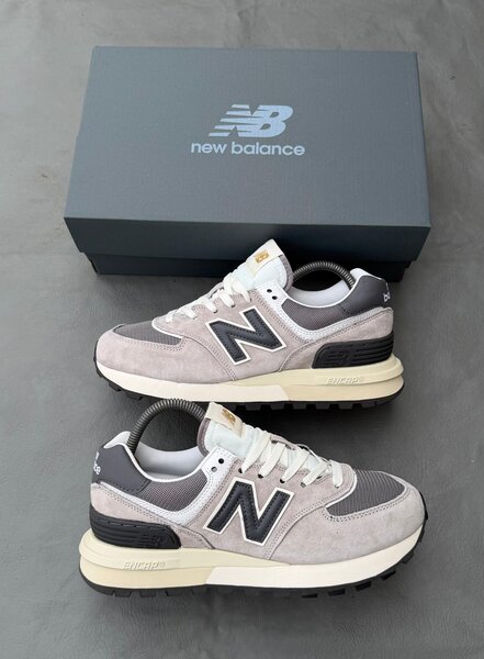 New Balance gris et blanc
