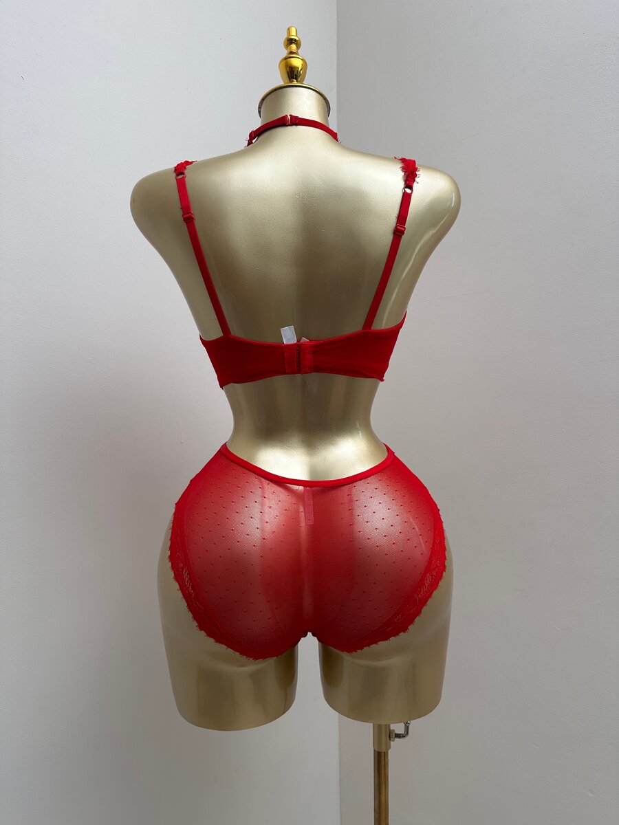 Ensemble lingerie rouge