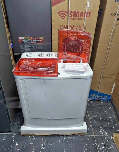 Lave-linge semi-automatique