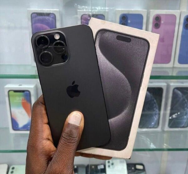 iPhone 14 Pro Max Noir