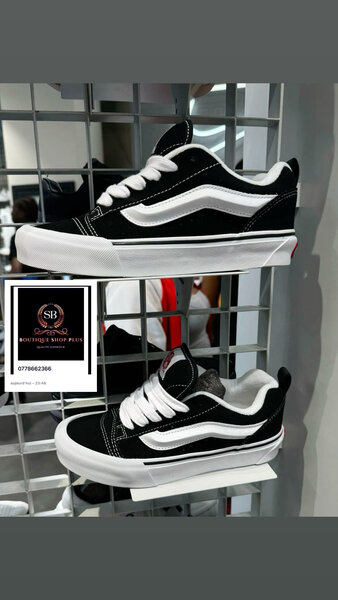 Baskets noires  tendance