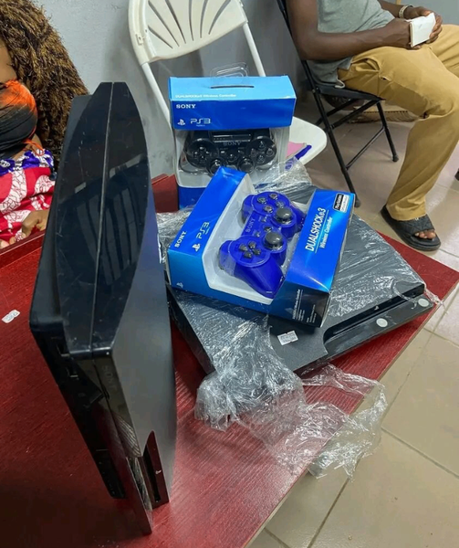 Console PS3 Sony avec Manette Dualshock 3