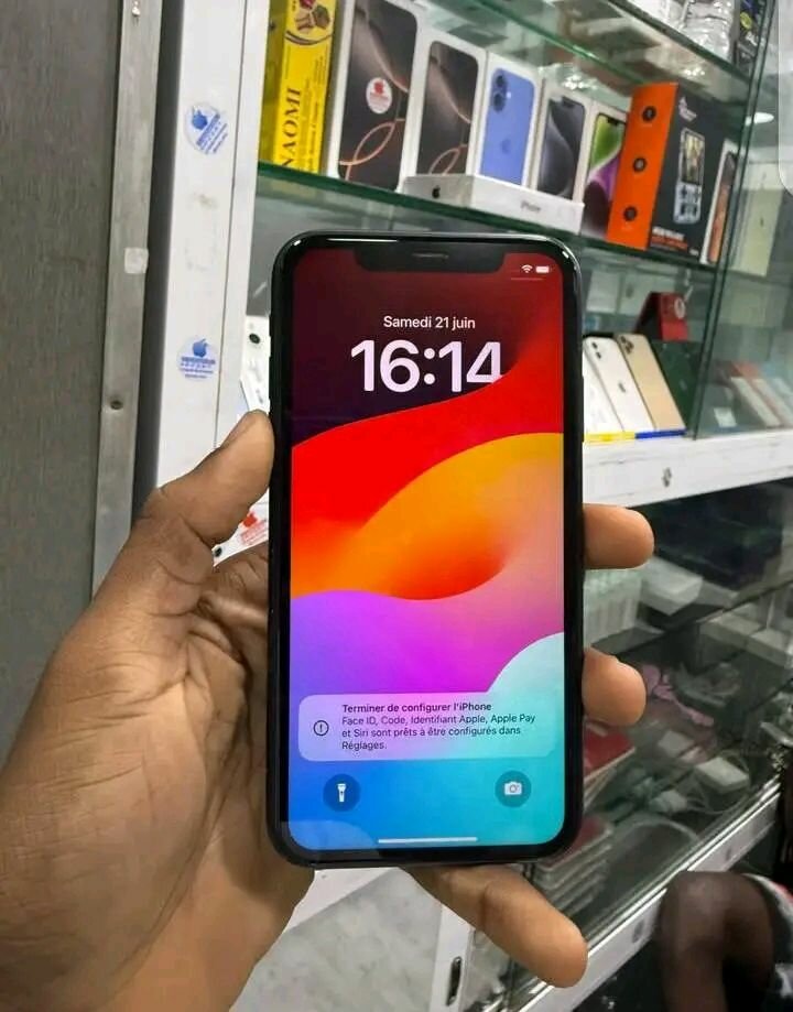 iPhone XR 64 Go Noir