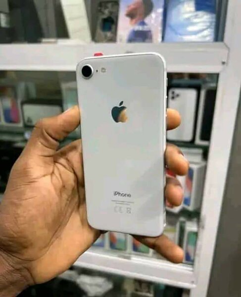 iPhone 8 64GB Argent