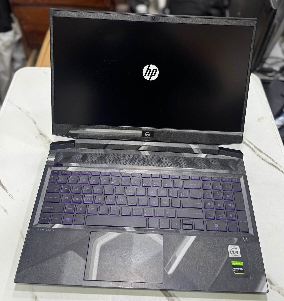 hp pavillon gaming i5 10th gén