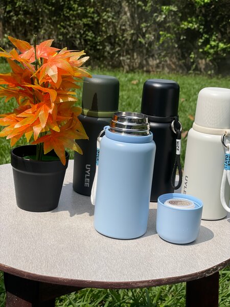 Bouteille Isotherme en Acier