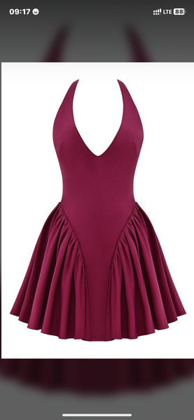 Robe évasée dos nu