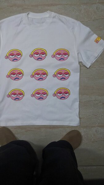 TEE OSCAN'S HEAD ARMY