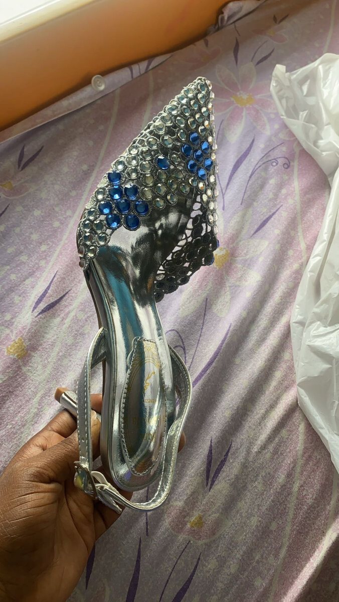 Chaussures à talons strass