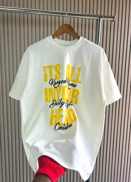 T-shirt blanc imprimé unisexe