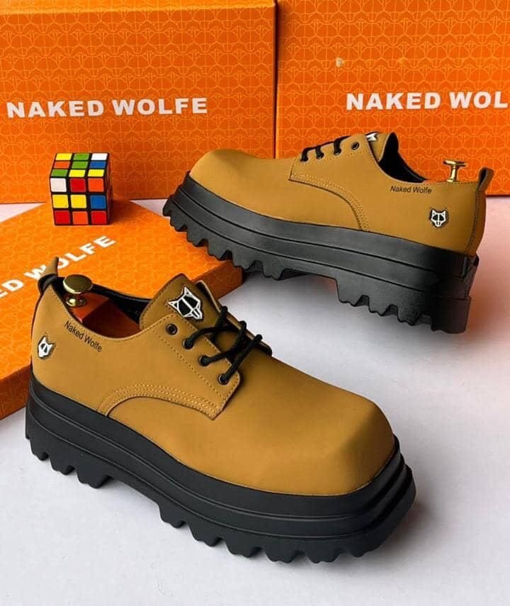 Chaussures à semelle plateforme