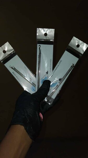 Outils d'extraction d'acné