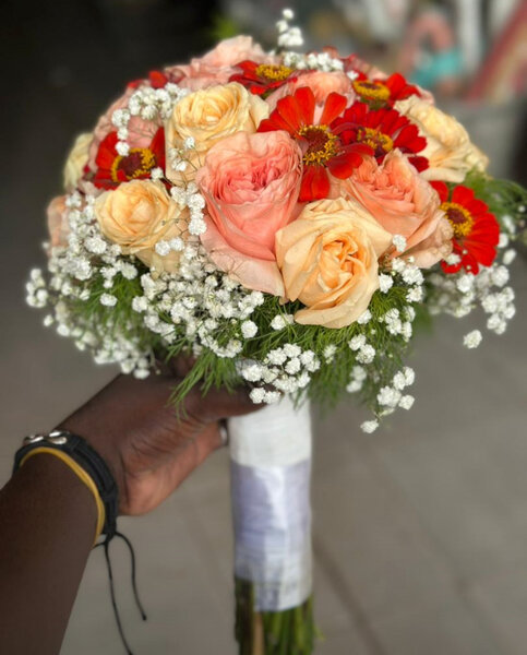 Bouquet de roses élégantes
