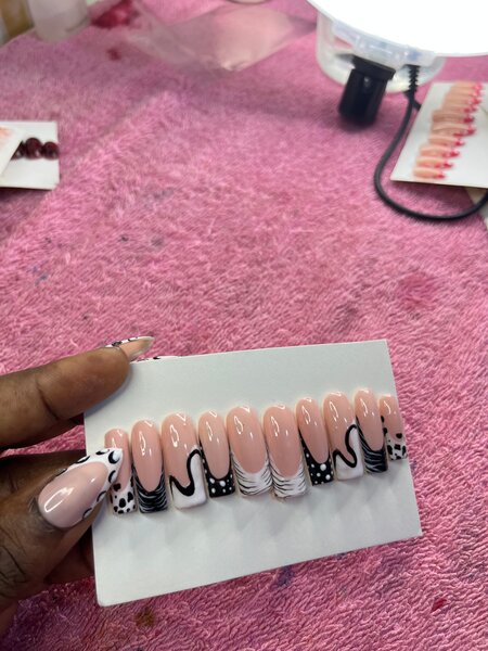 Ongles Press-On Élégants