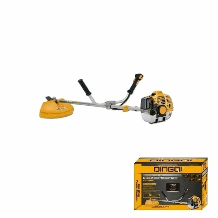 Débroussailleuse thermique puissante