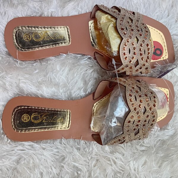 Sandales en cuir élégantes