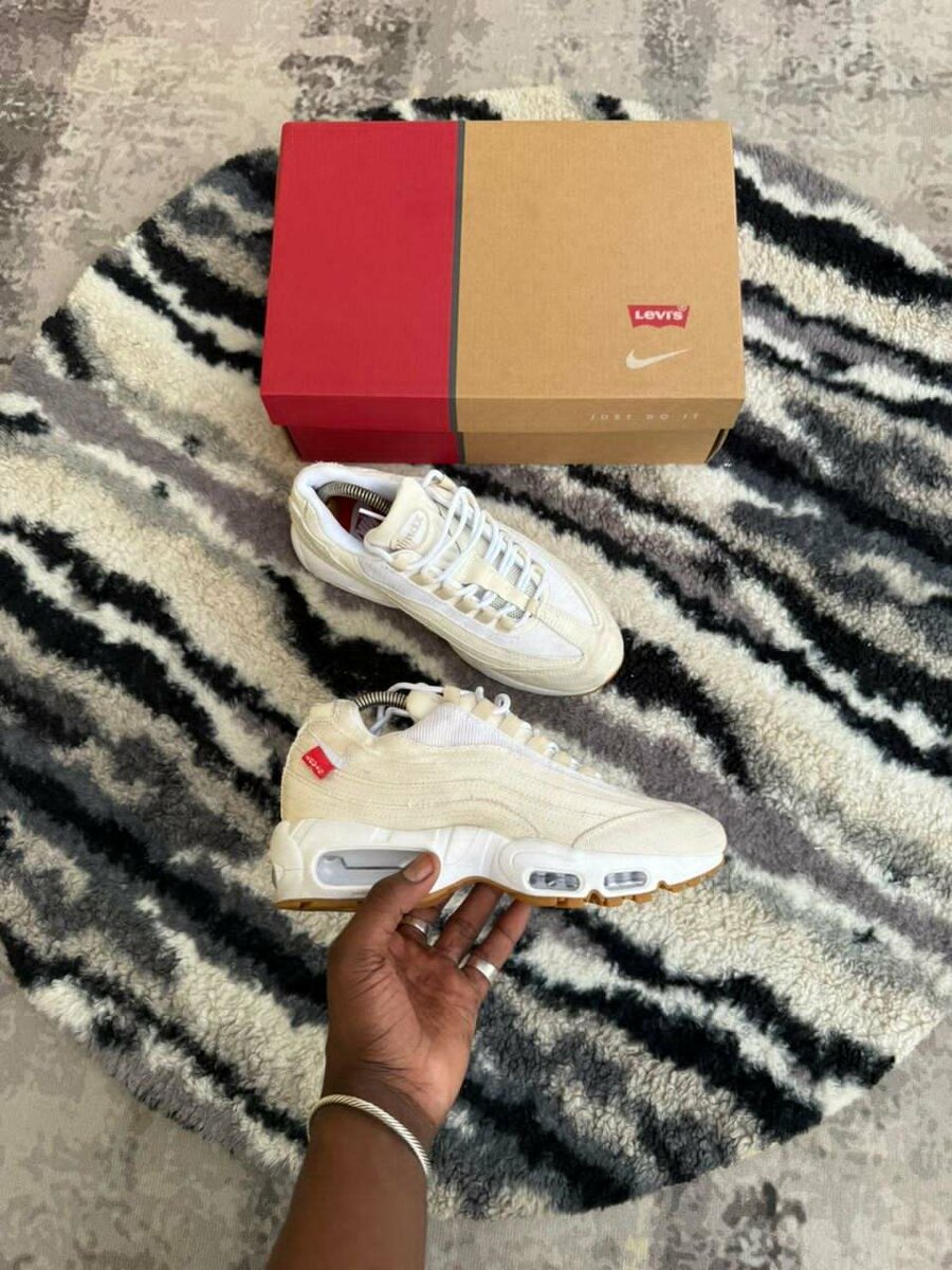 Nike Air Max x Levi's blanc