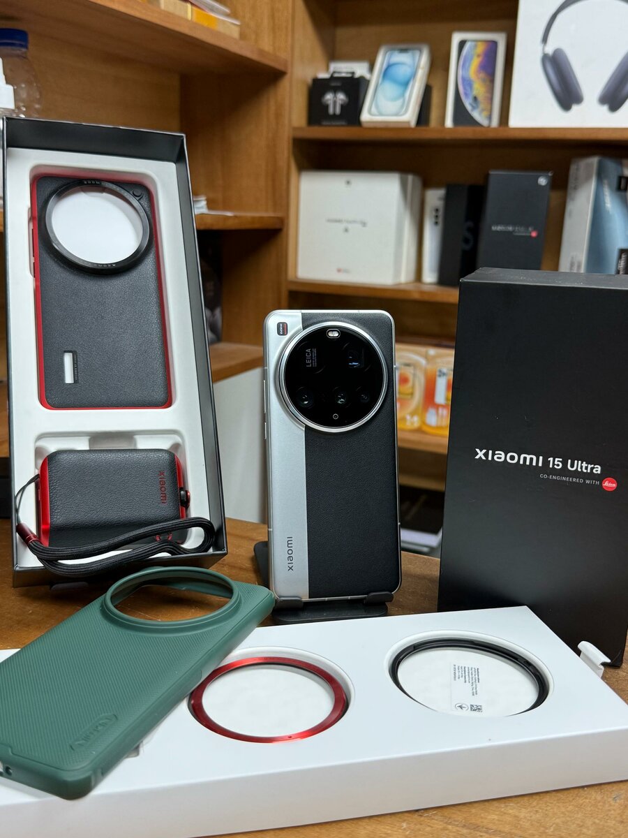 Xiaomi 15 Ultra 5G Smartphone