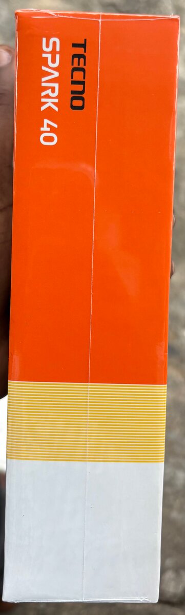 Tecno Spark 40 - Smartphone