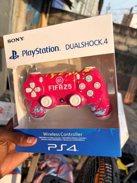 Manette PS4 FIFA 25