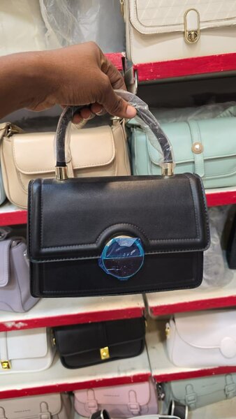 Sac à main élégant en cuir