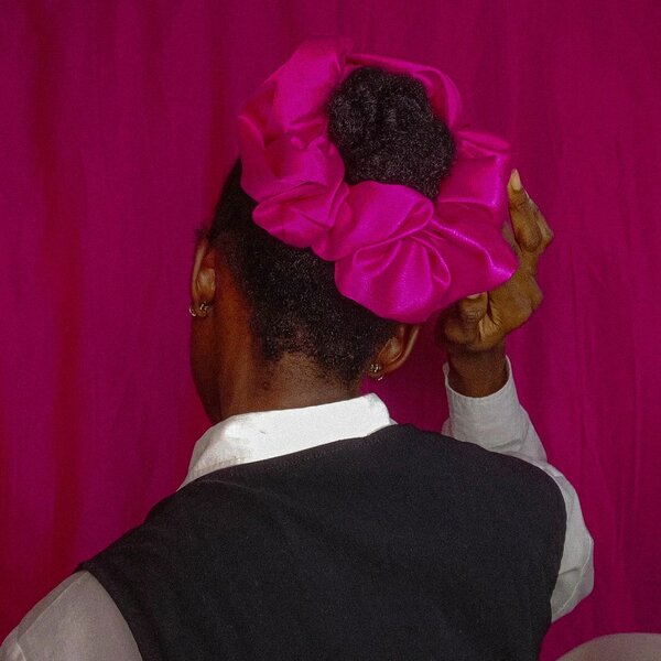 Chouchou satin rose (L)