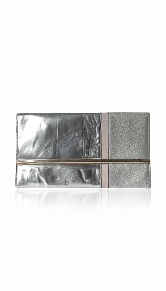 Pochette élégante argentée